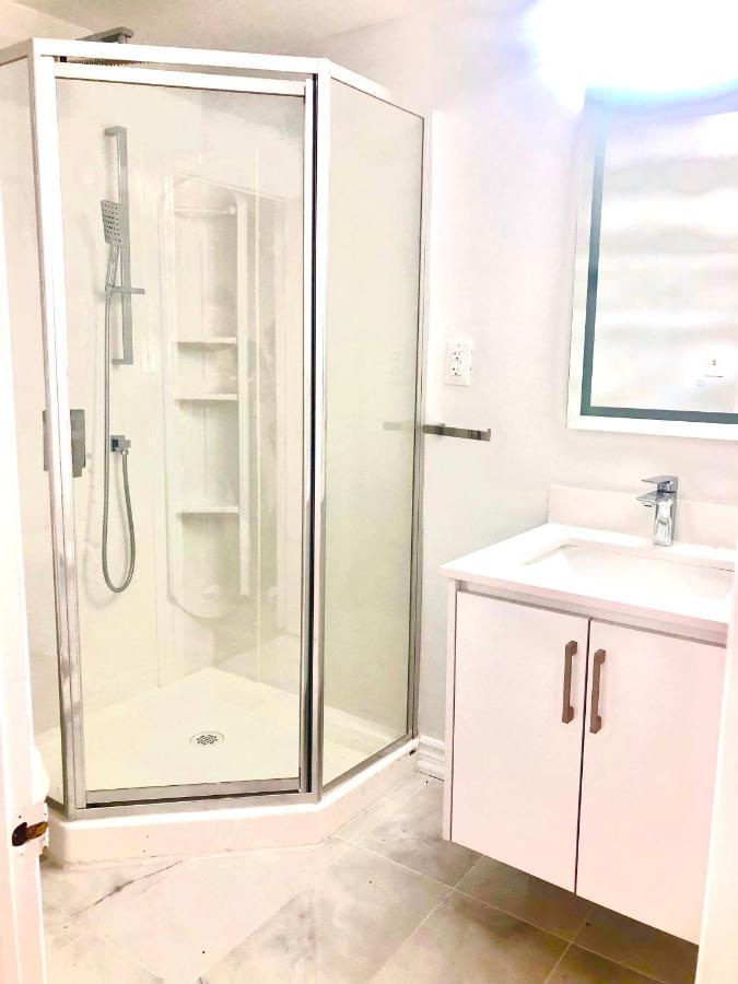 Cozyhome Markham Luaran gambar